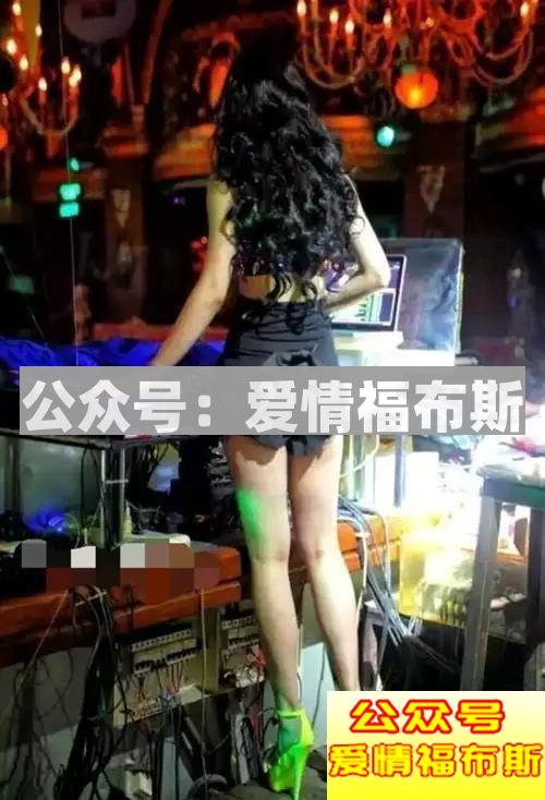 成都民宿：一个人的旅途变成两个人的相逢第15张